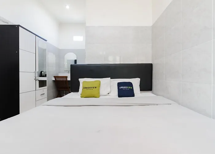 Hotel Urbanview Ava Uluwatu Bali 3*